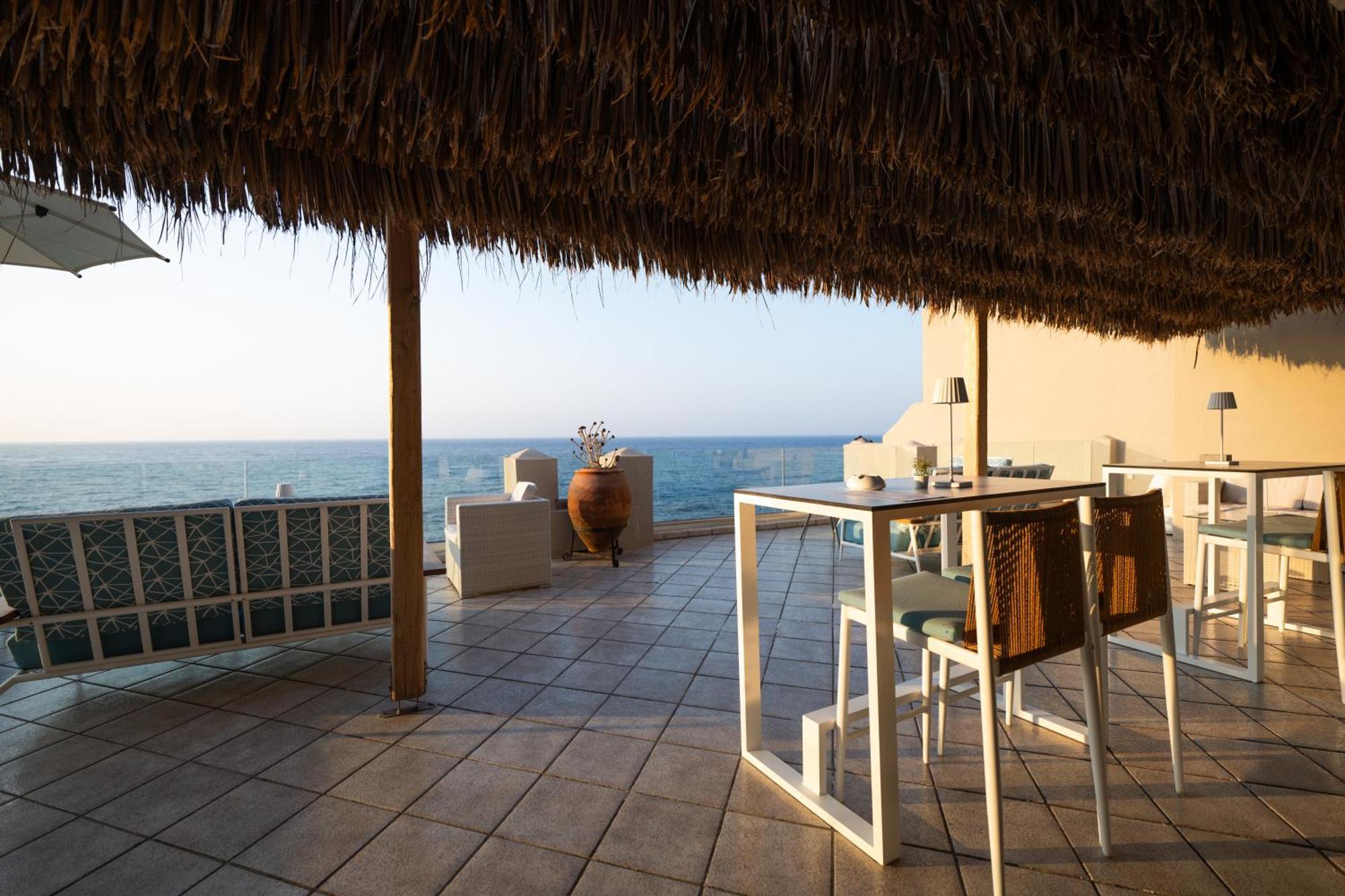 Cavos Bay Hotel & Studios Armenistis  Exterior photo